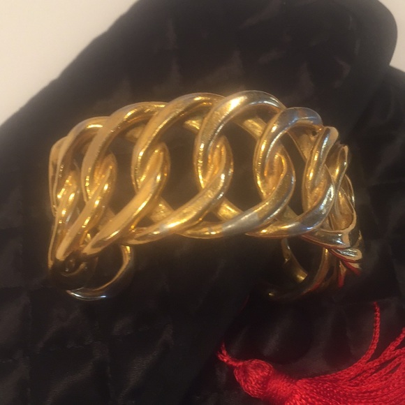 Chanel cuff - Picture 8 of 8